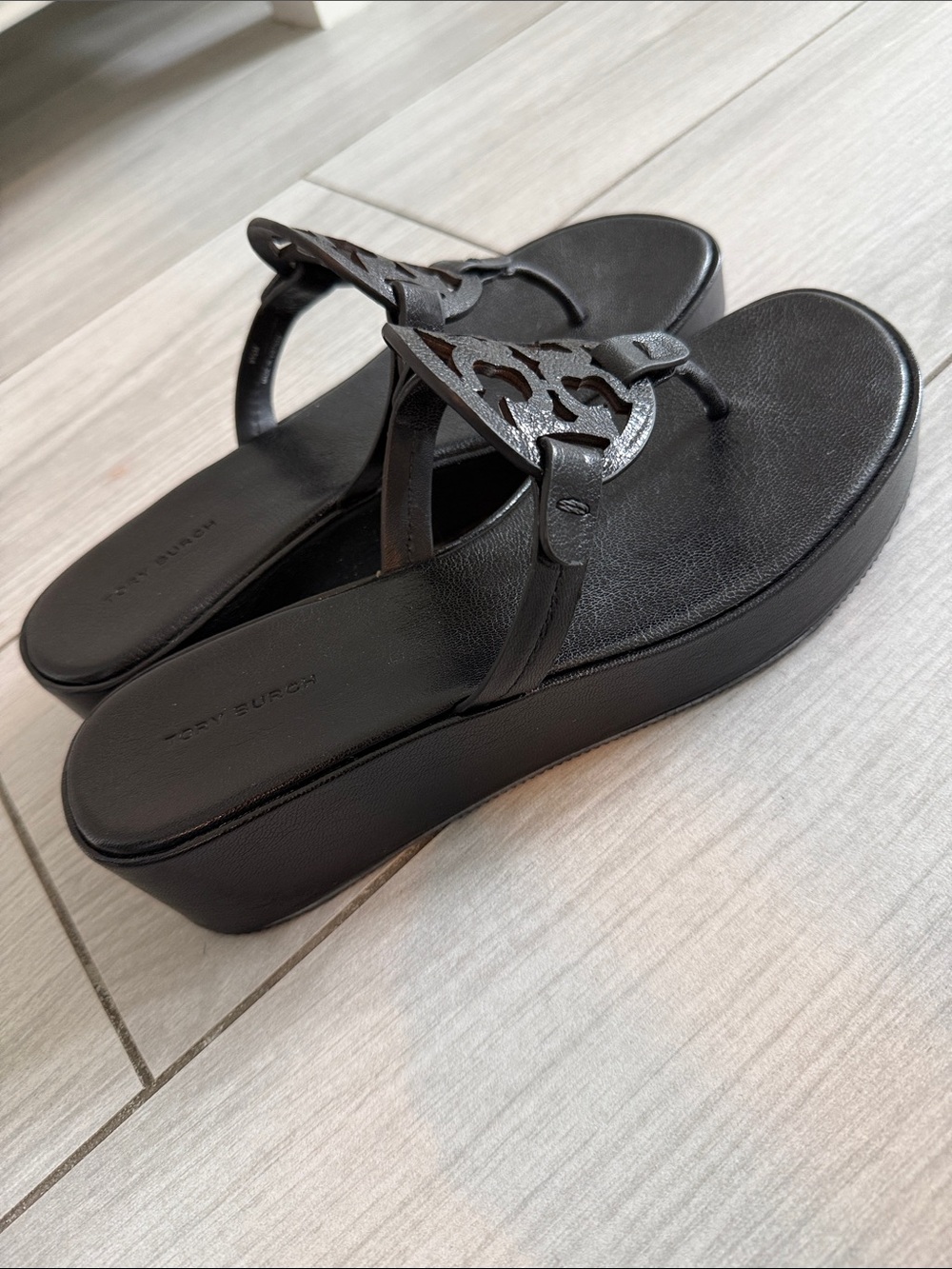 Tory Burch Miller Wedge 2.5mm - Perfect Black - Picture 4 of 5